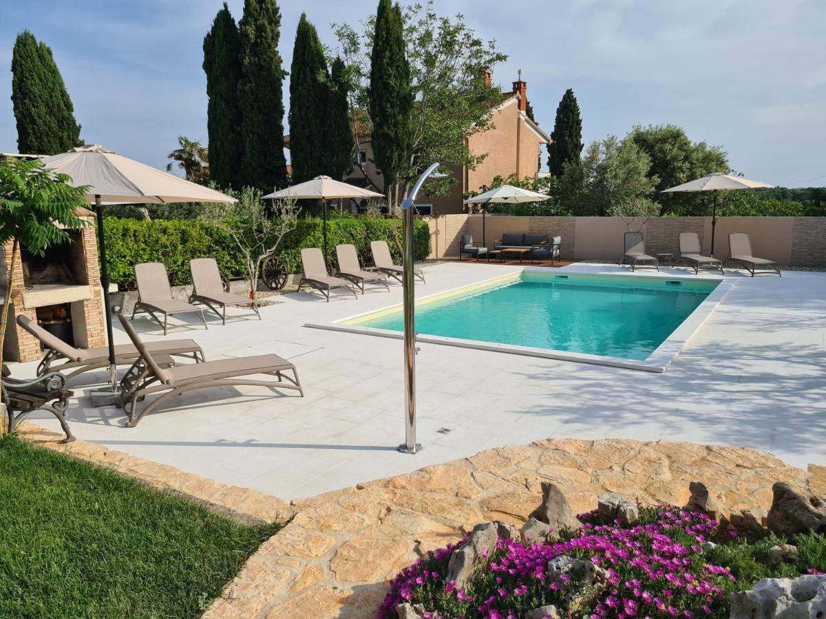 Apartmani Grzinic Rovinj Ngoại thất bức ảnh