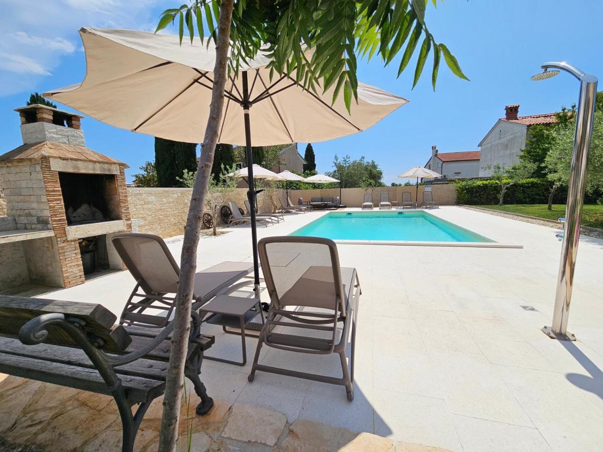 Apartmani Grzinic Rovinj Ngoại thất bức ảnh